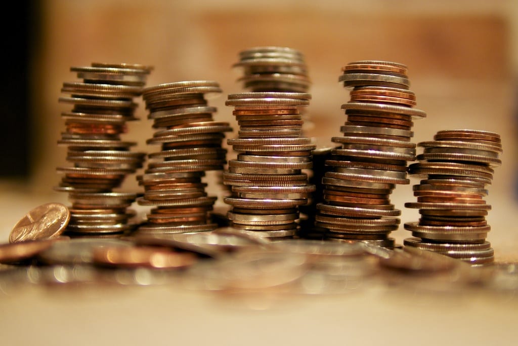 Emergency Fund vs Credit Card Debt: What’s the Top Priority?