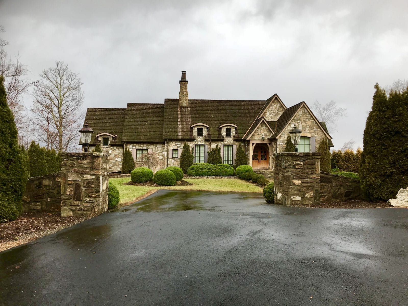 Realistic and Simple ways to save money for buying your dream home