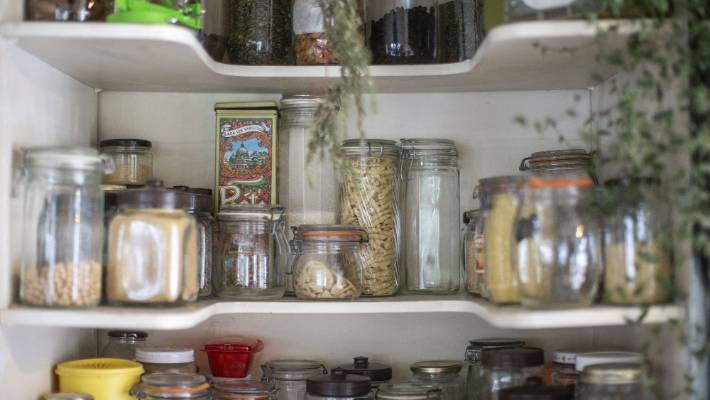 save money in kitchen during recession