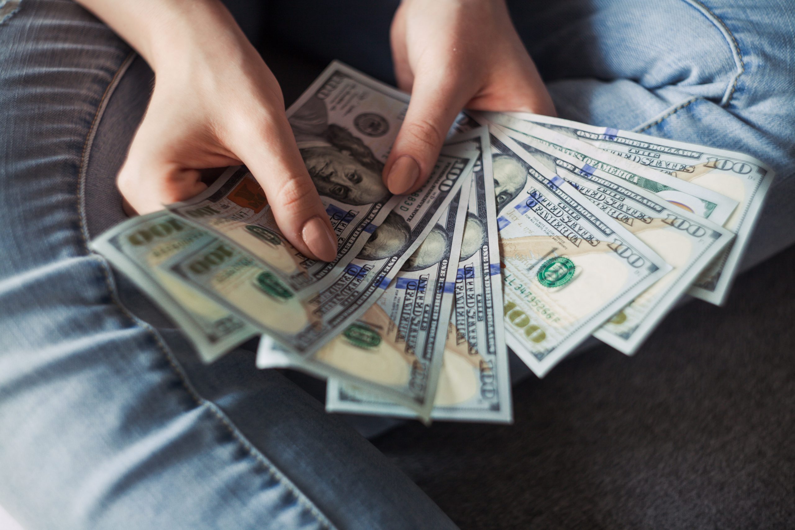 Tips on how to manage money when you get a raise